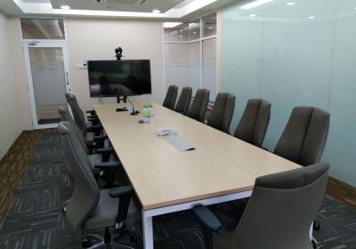 Language Cluster Meeting Room